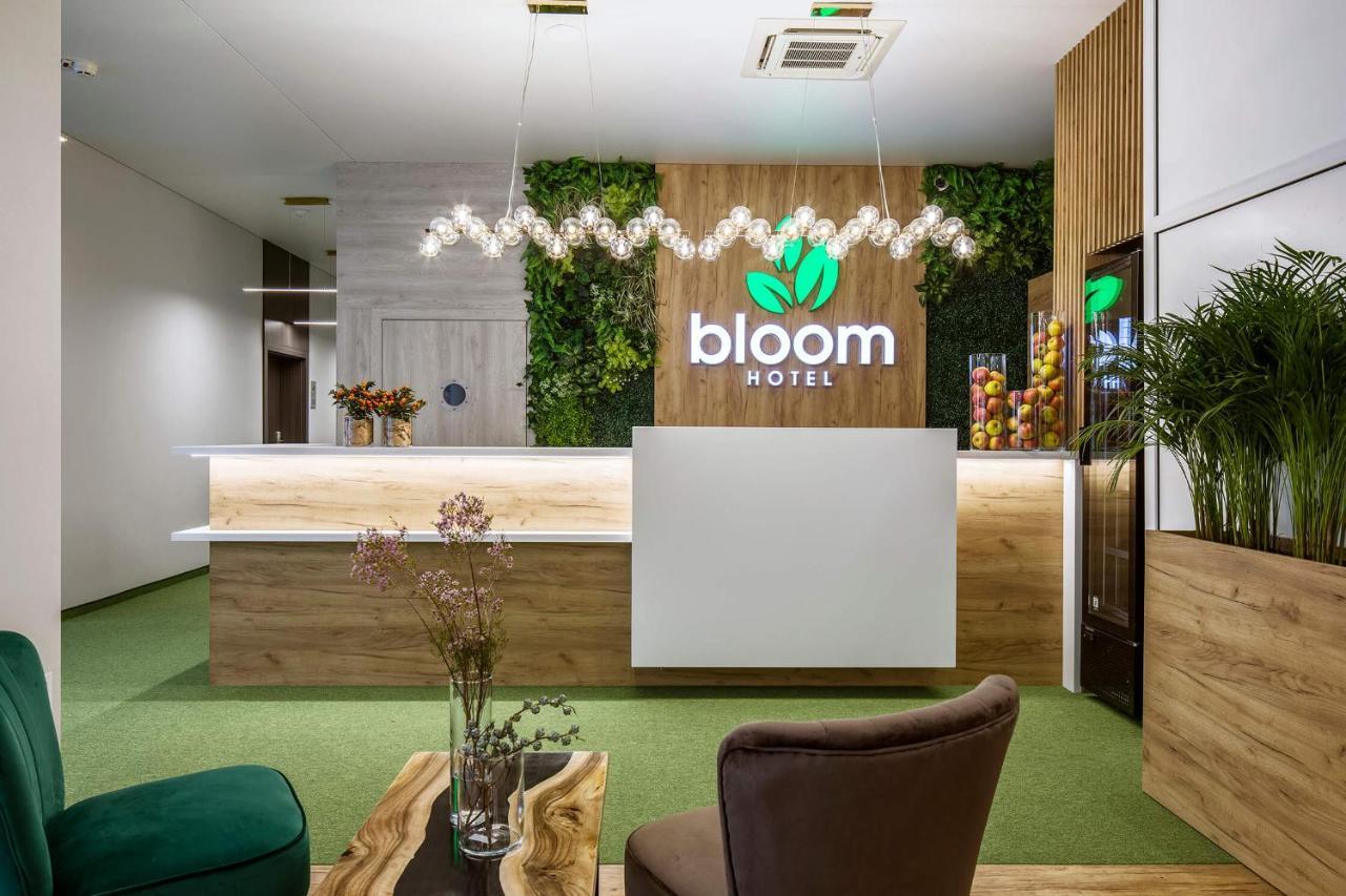 Bloom Hotel Airport Okecie ราชิน ภายนอก รูปภาพ